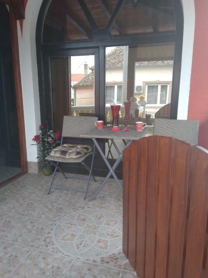 Apartments Barocco Golubac Exterior photo