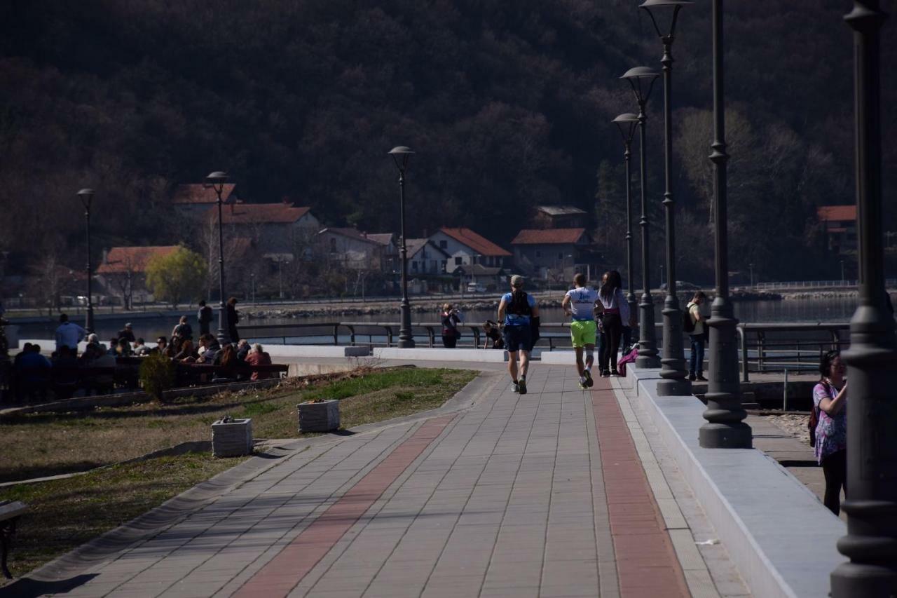Apartments Barocco Golubac Exterior photo